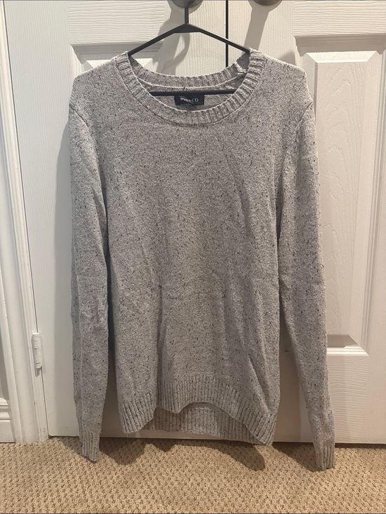 RW&CO. Other - RW&CO. Men's Light Gray Speckled Crewneck Sweater